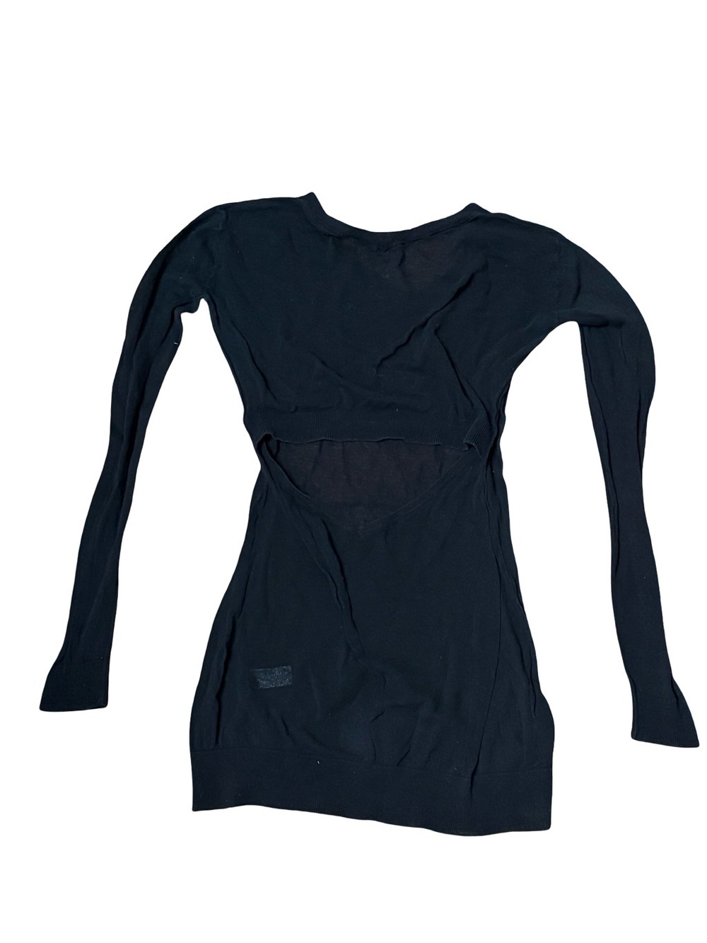 Tildon Black Long-Sleeve V-Neck Lightweight Knit Top - Picture 2 of 7